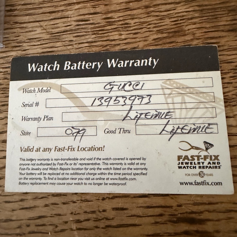 Gucci Black Stainless Steel Chrono Watch - PreOwned - Lifetime Battery Warranty - Picture 8 of 9